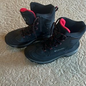 Columbia Bugaboot winter boots sz 9 men’s  excellent condition